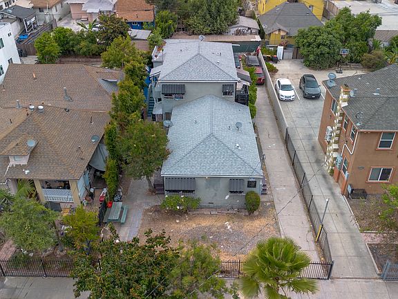 4th image of 1723 W 35th Pl #1723