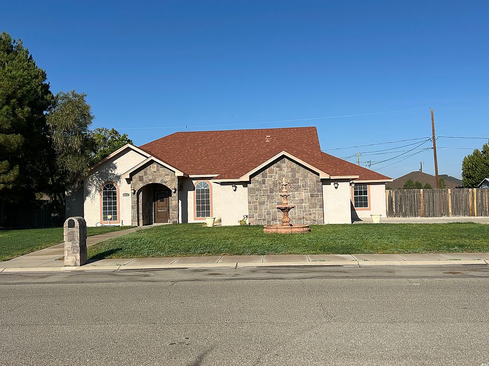 1st image of 1308 S 24th St