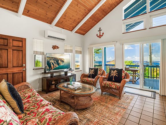 2nd image of 1650 Makanui Rd