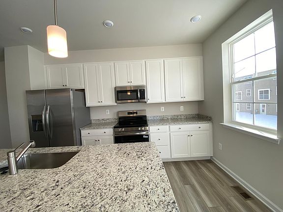 5th image of 37 Canning Rd