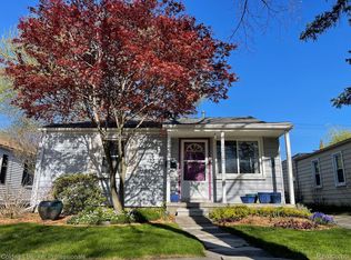 2026 Martin Rd, Ferndale, MI 48220