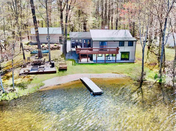 283 Rolfe Pond Drive, Hopkinton, NH 03229