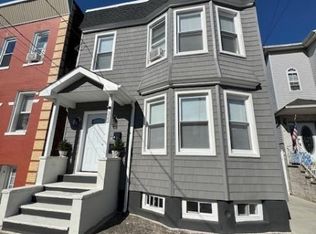 322 N 10Th St, Newark City, NJ 07107