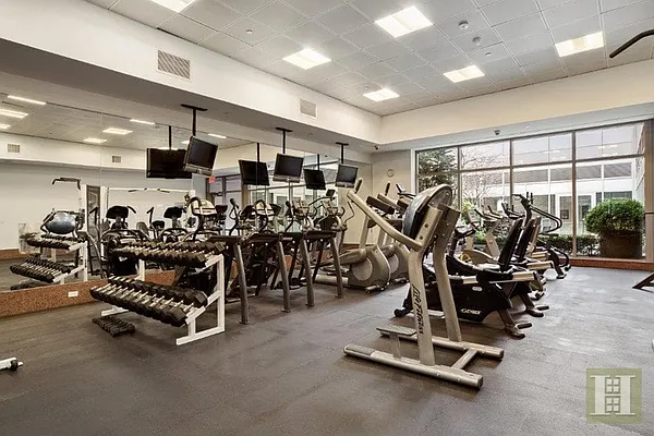 Rented by Halstead Real Estate | media 26
