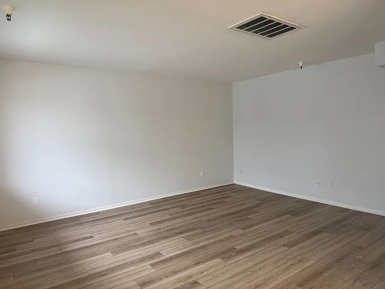 615 N. Juanita Ave — Photo 26