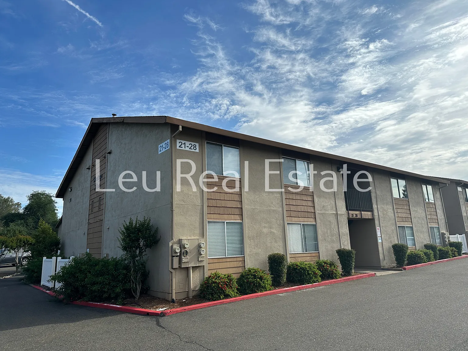1 bed, 700 sqft, $1,250 — Photo 1
