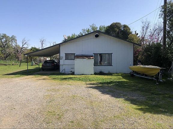 3rd image of 90 Gurnsey Ave