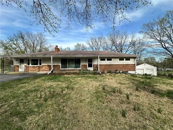 51 N 73rd St, Kansas City, KS 66111