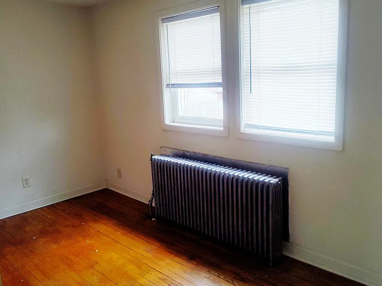 5007 25th Ave #2 — Photo 6