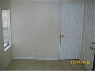 5th image of 171 Roosevelt St