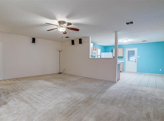 3rd image of 1916 Copper Mountain Dr