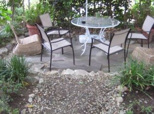 1252 1/2 N Orange Grove Ave #2, West Hollywood, CA 90046