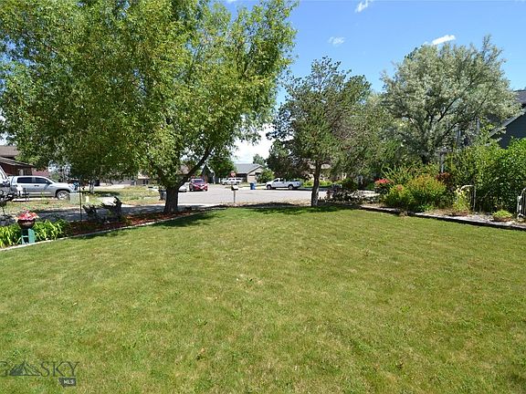 4th image of 903 Kermit Ct