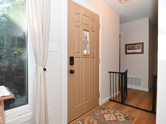 3rd image of 347 Beechwood Dr