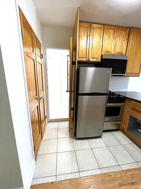 172 Spring Street — Photo 2