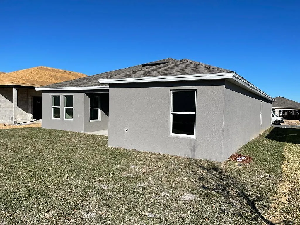 4 bed, 2.5 bath, 1767 sqft, $2,200 — Photo 2