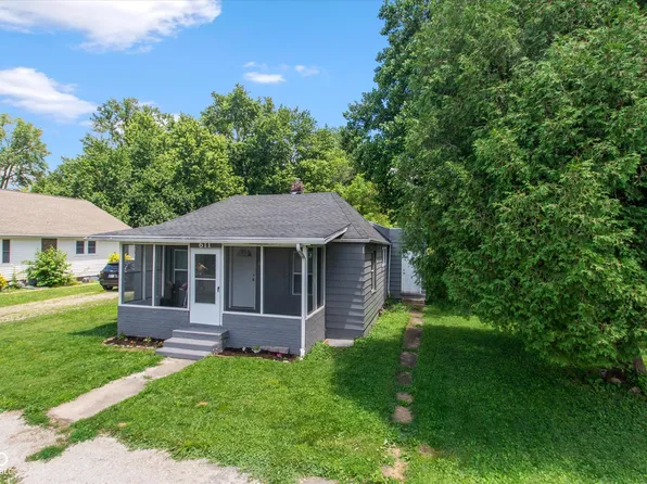 611 N Sycamore St, Ladoga, IN 47954