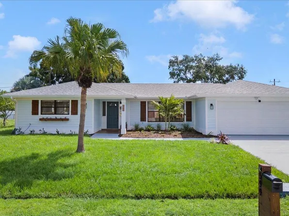 599 SE Euclid Lane, Port St Lucie, FL 34983