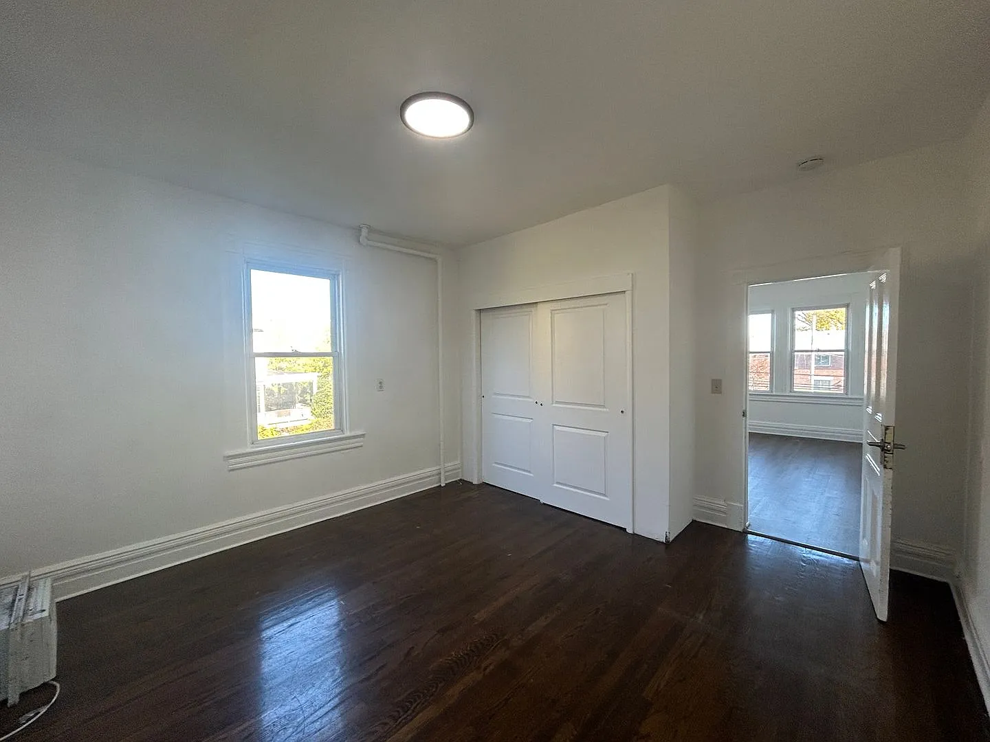 716 Greens Ave. — Photo 4