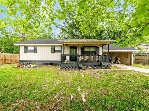 613 Cypress St, Gibson, LA 70356