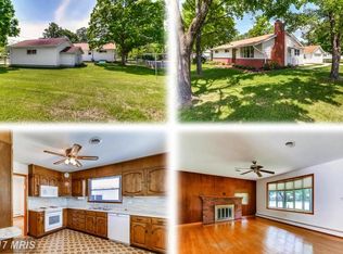 858 Elmhurst Rd, Severn, MD 21144