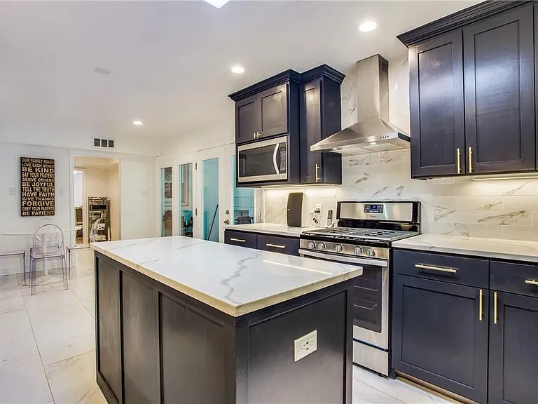 4804 Alan Dale Ln — Photo 6