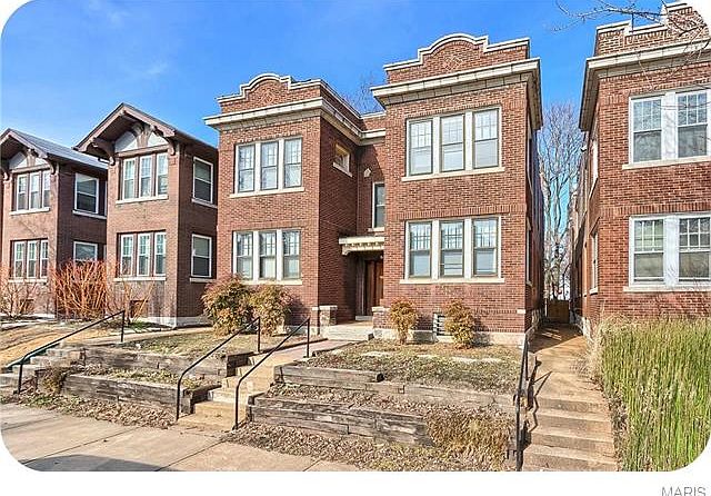 1st image of 4223-4225 Botanical Ave