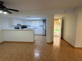 14911 SW 80th St, Miami, FL