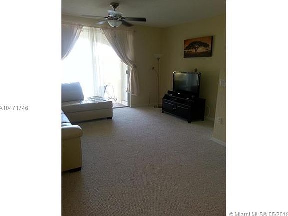 4th image of 2790 SW 83rd Ter #105