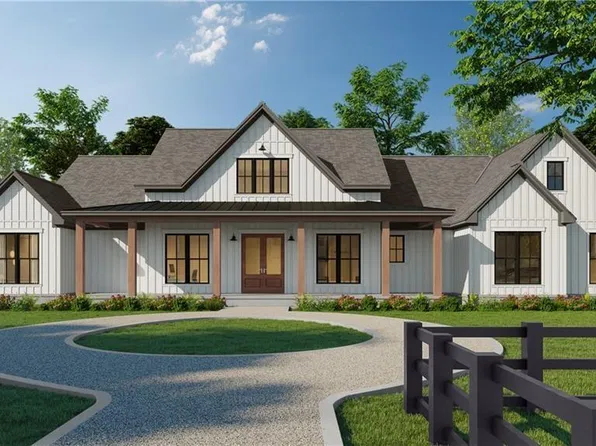 817 Trail View Dr, Baldwin City, KS 66006