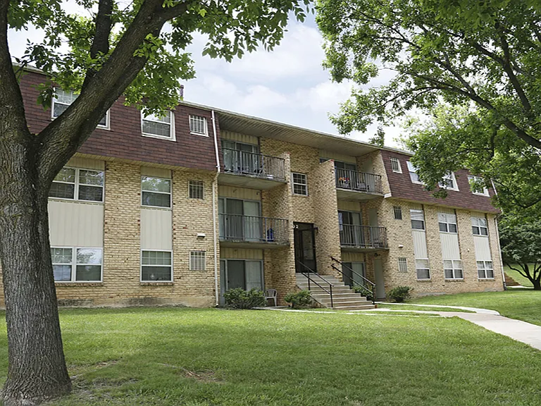 Village of Pine Run Apartments & Townhomes* — Photo 14