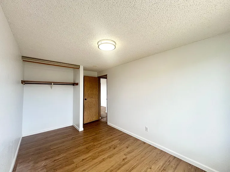 960 Wailupe Dr — Photo 11