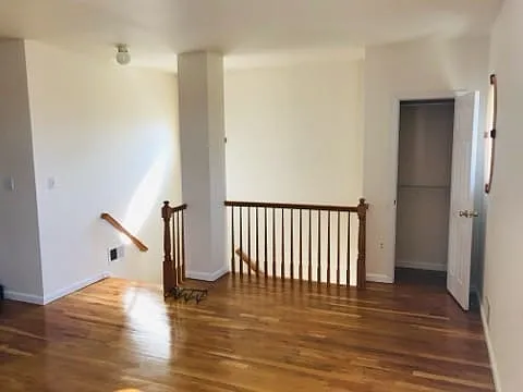 3100 Harding Ave — Photo 9