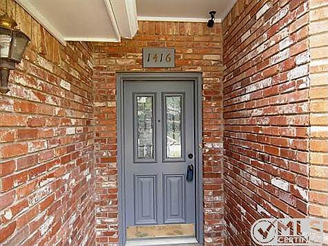 2nd image of 1416 Danube Ln
