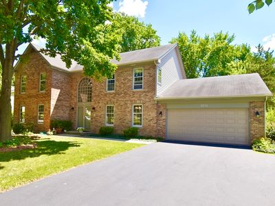3213 Charlemagne Ln, Saint Charles, IL, 60174