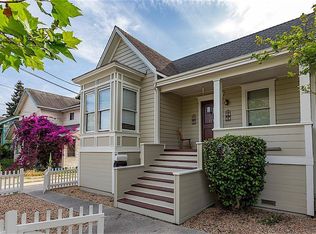 323 Chestnut St #A, Santa Cruz, CA 95060