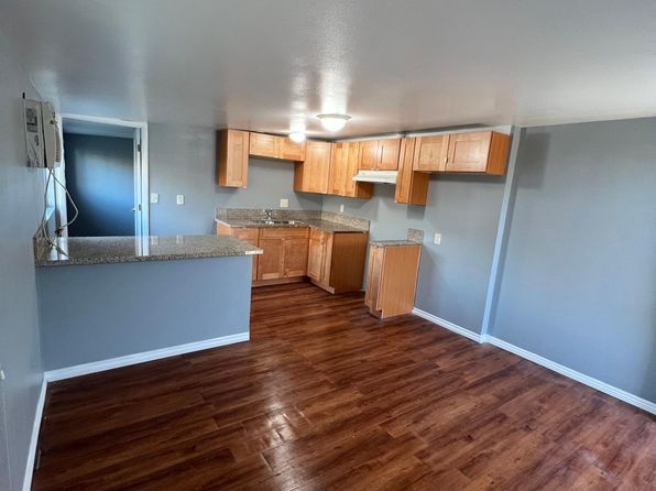 37738 Avenida De Casas