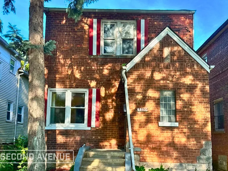 8952 S Carpenter St — Photo 1