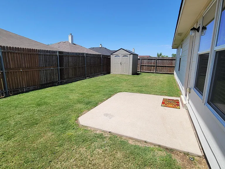 12729 Northern Pine Dr — Photo 17