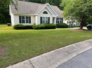 1904 Old Barn Rd, Rocky Mount, NC 27804