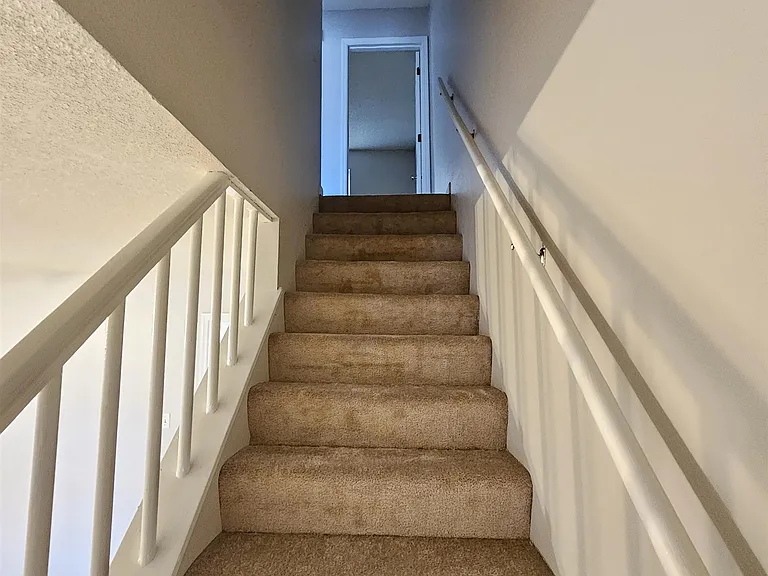 2388 Gregory Dr — Photo 20