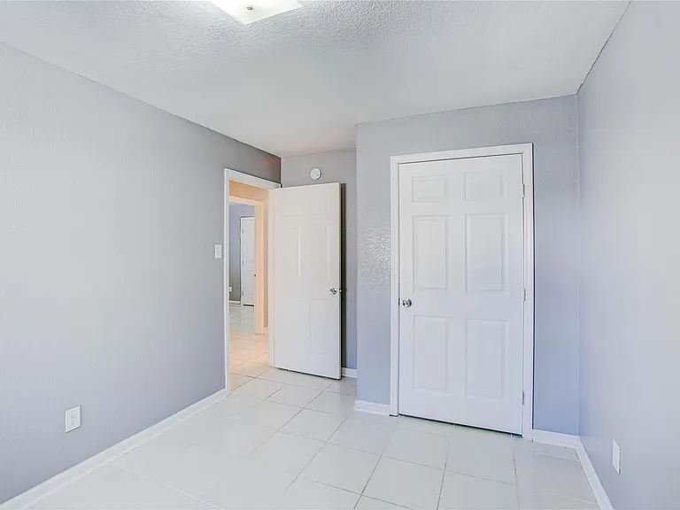 11807 Greenmesa Dr — Photo 15