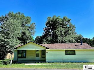 611 Forrest Ave, Bastrop, LA 71220