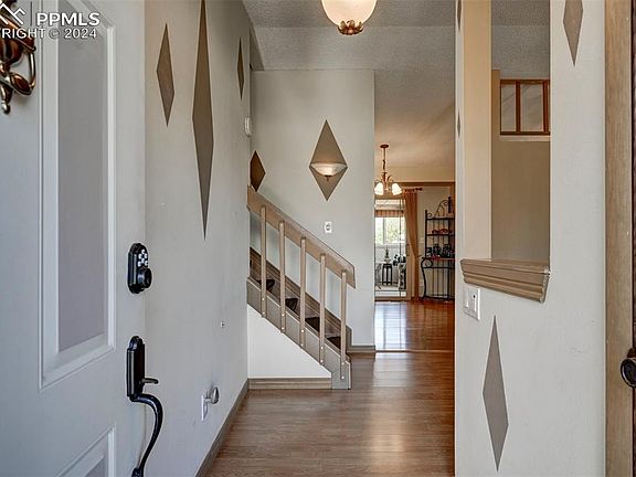 3rd image of 7605 Safari Cir