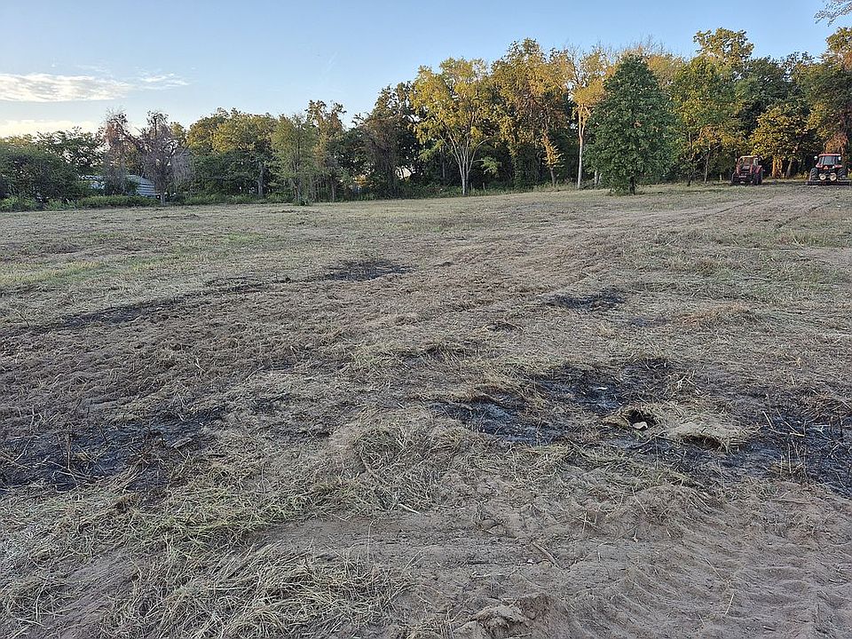 2nd image of 4292 Folsom Rd