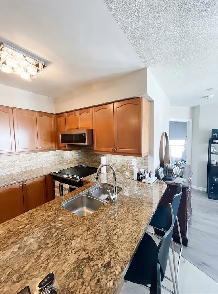 220 Forum Dr - 510 — Photo 4