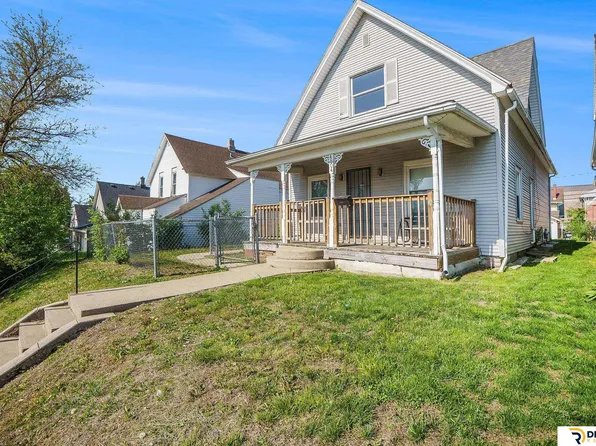 4604 S 22nd St, Omaha, NE 68107