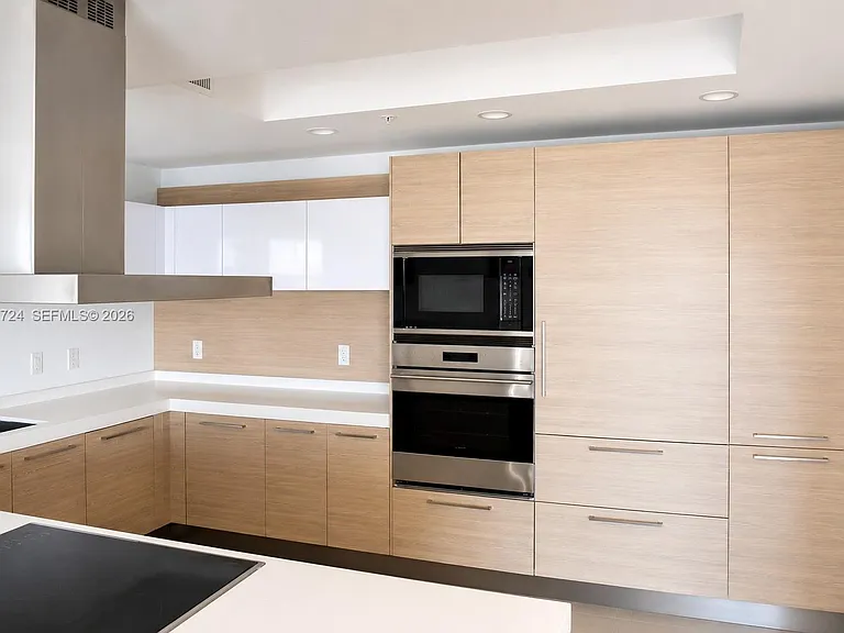 17301 Biscayne Blvd #1407 — Photo 4