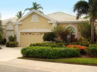 117 Coral Cay Dr, Palm Beach Gardens, FL 33418