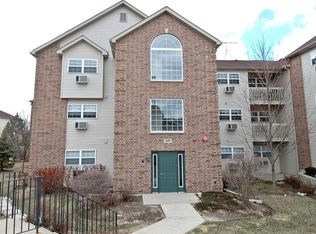 430 Cunat Blvd APT 1F, Richmond, IL 60071